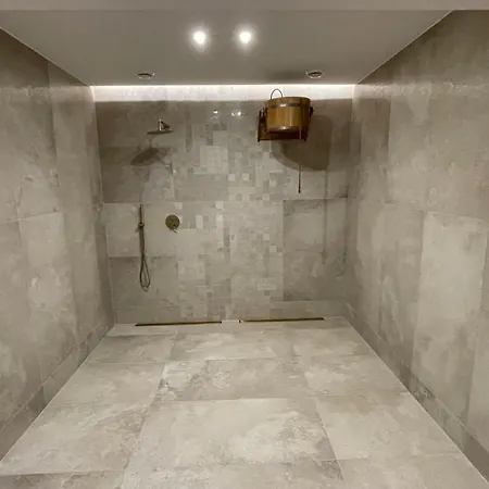 Kaskada & Comfort Jastrzębia Góra