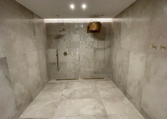 Kaskada & Comfort Jastrzębia Góra