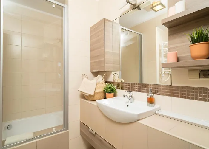 Kaskada & Comfort * Jastrzębia Góra